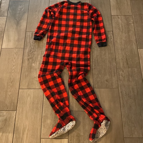 Boys or Girls 1-Piece Fleece Footie PJs - Buffalo Check - Red & Black - Picture 4 of 5